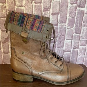 One day sale***. Steve Madden combat boots